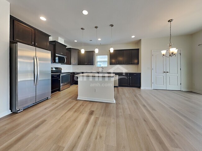 Foto del edificio - 15141 Taylor Ridge Ln