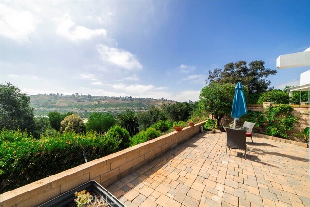 Building Photo - 23871 Wardlow Cir