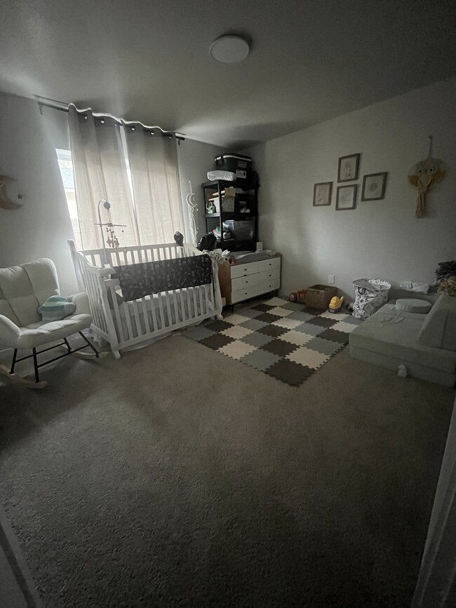 Bedroom2 - 1338 E 7th St