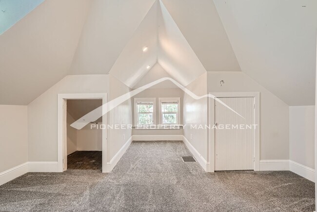 Foto del edificio - Charming Apartment near Cheesman Park With...