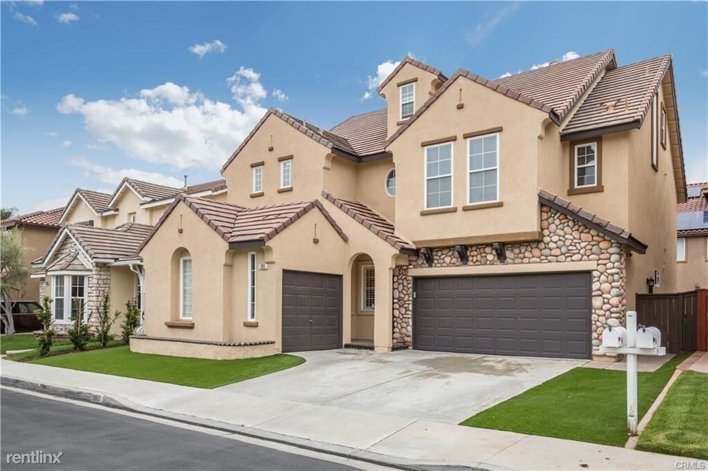 Primary Photo - 5 br, 3 bath House - 101 Stardance Dr