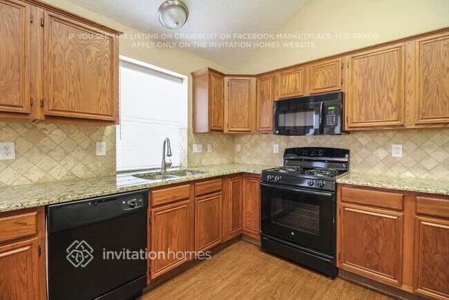 Foto del edificio - 2076 Rushmore Ct