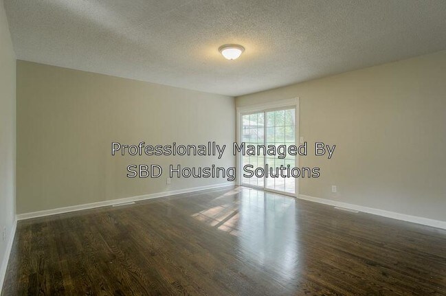 Building Photo - 9806 Belmont Ave