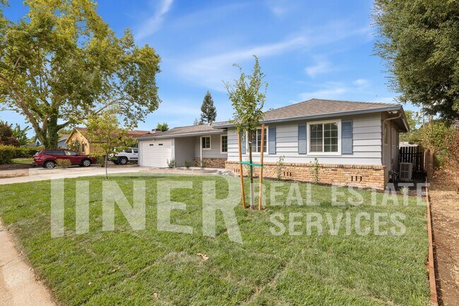 Foto del edificio - 3831 Horton Ln
