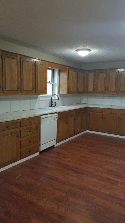 Foto del edificio - 1083 North Point Pleasant Rd