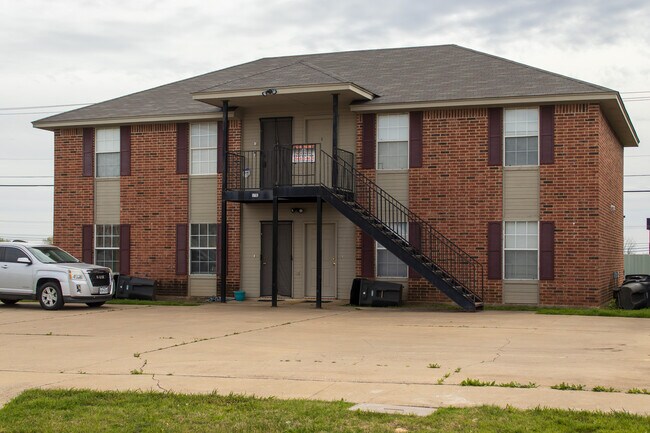 Foto del edificio - 5710 Greengate Dr