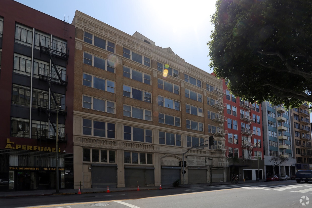 205 Apartments Available for Rent in Downtown La, CA