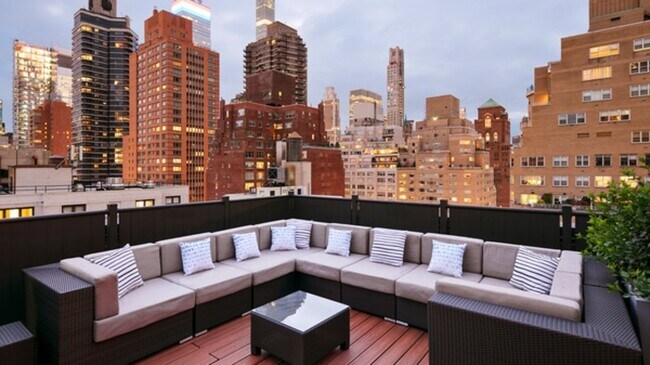 Foto del edificio - 225 E 63rd St