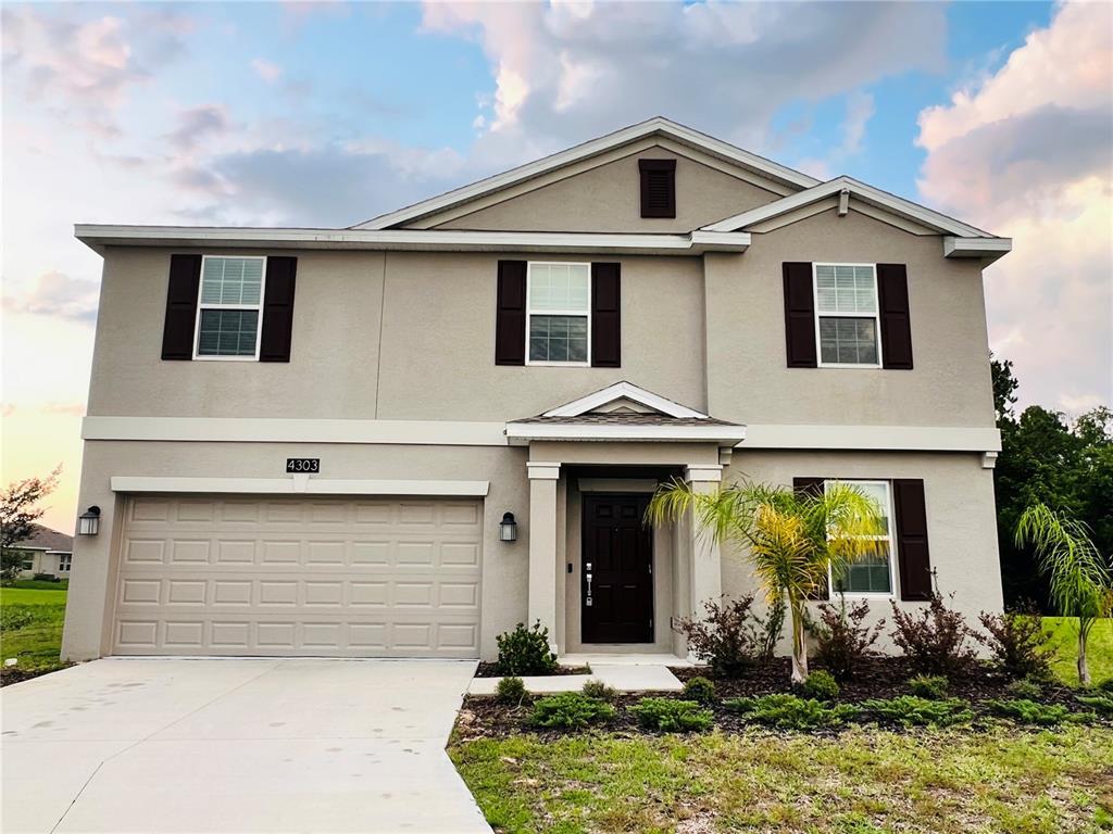 Foto principal - 4303 Blackshear Ct