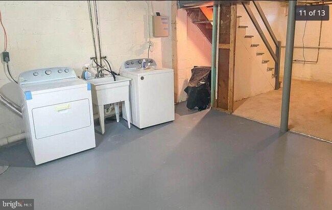 Foto del edificio - 4807 Williston St