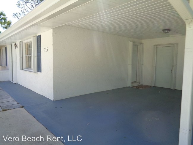 Building Photo - 2 br, 2 bath House - 715 40th Ave