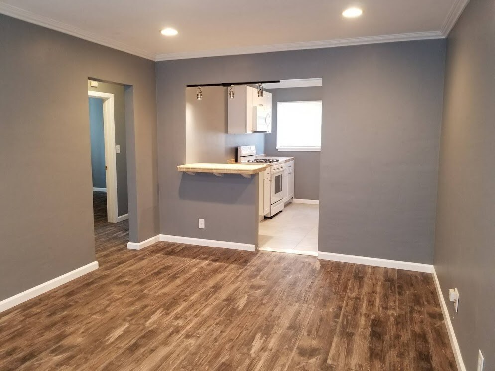 Primary Photo - 614 S Avenue 60