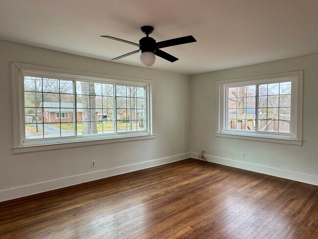 Foto del edificio - 3212 Alabama Ave