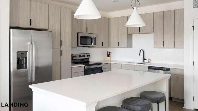 Building Photo - 13450 Perdido Key Dr