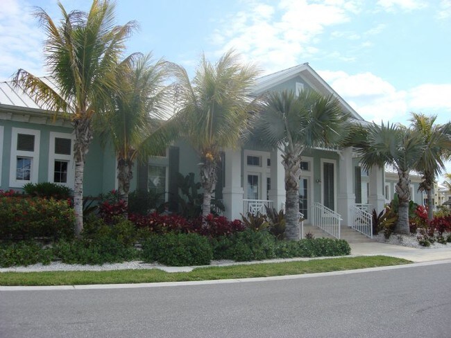 Building Photo - 8571 Amberjack Cir