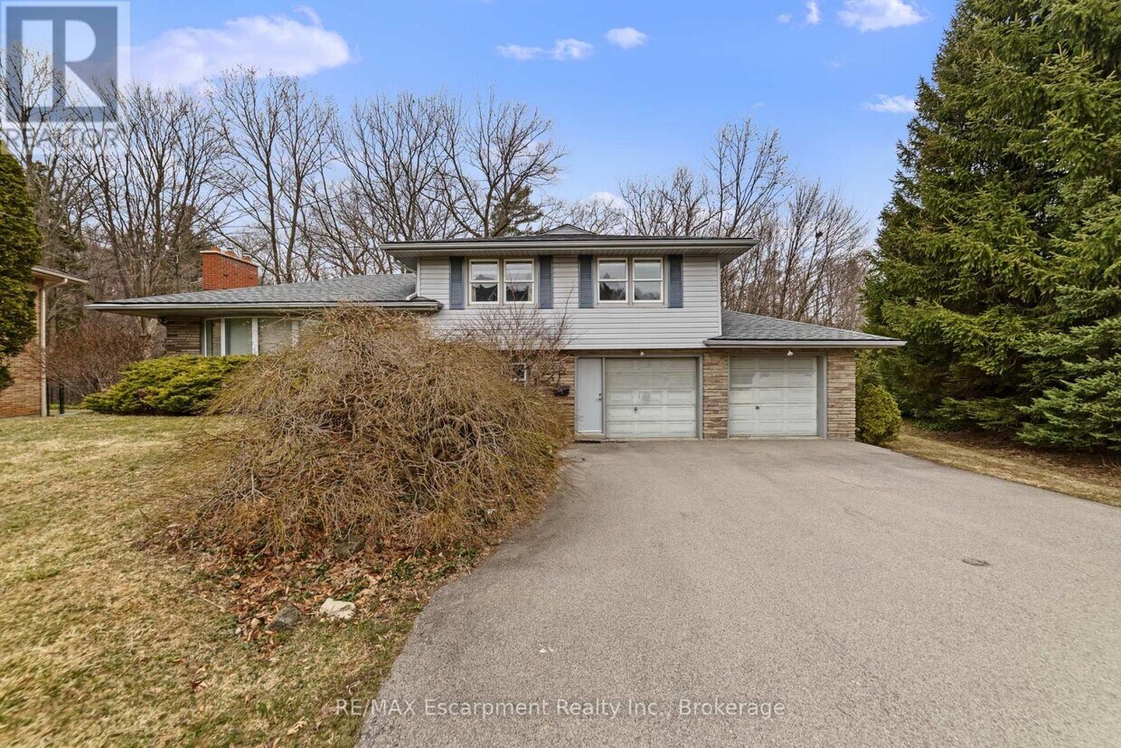 Photo principale - 305 Woodworth Dr