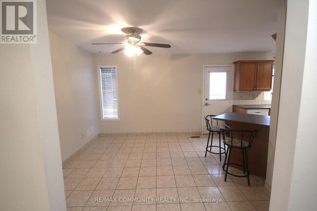 Building Photo - 172 Bellamy Rd N