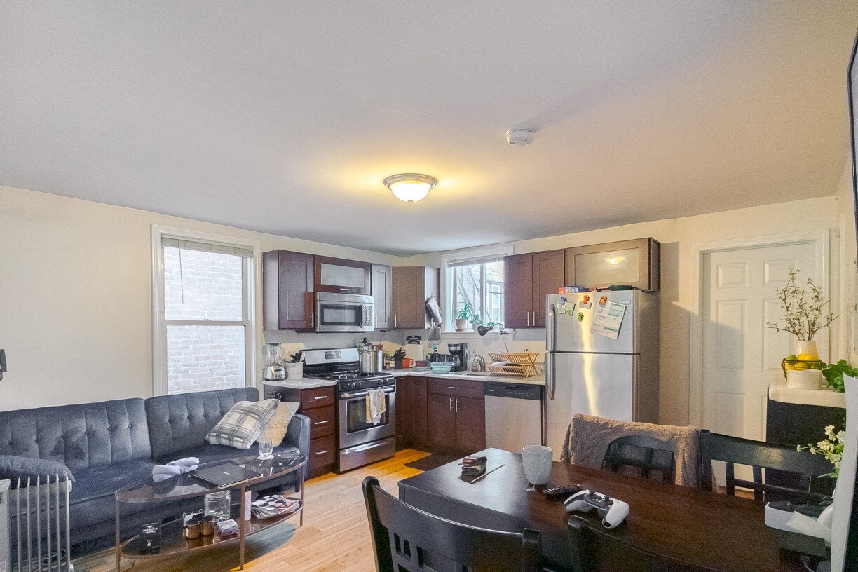 15 Havre St, Boston, MA 02128 Condo for Rent in Boston, MA