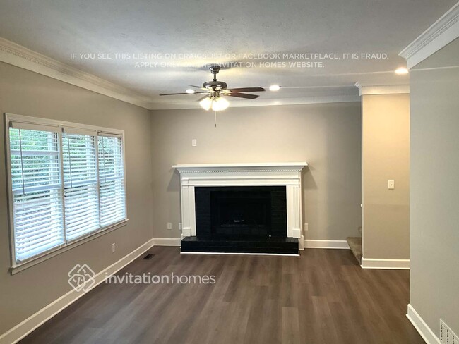 Building Photo - 4350 Pompey Dr SW