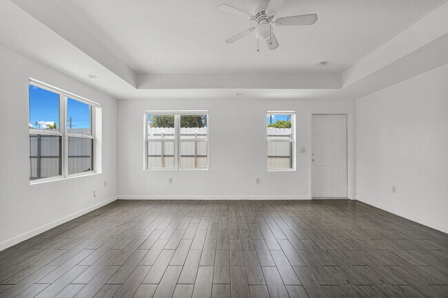 Foto del edificio - 529 NW 88th St