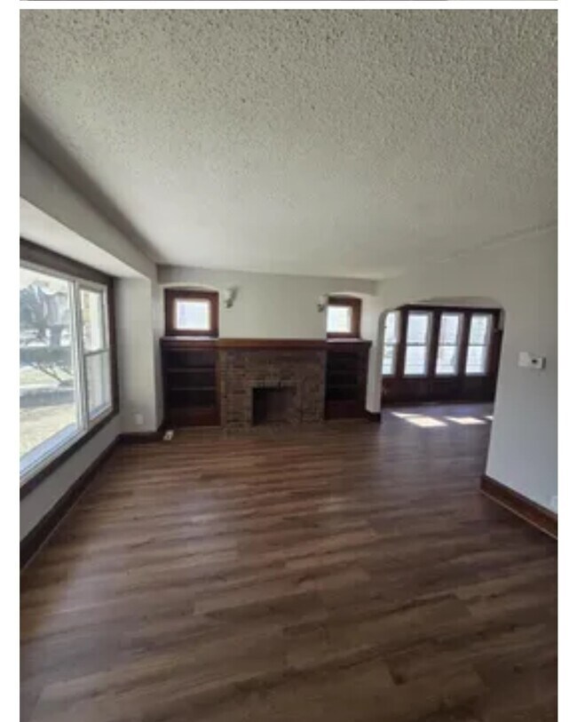 Foto del edificio - 2753 N 48th St