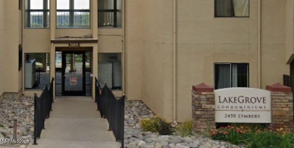Foto principal - 2450 Lymbery St