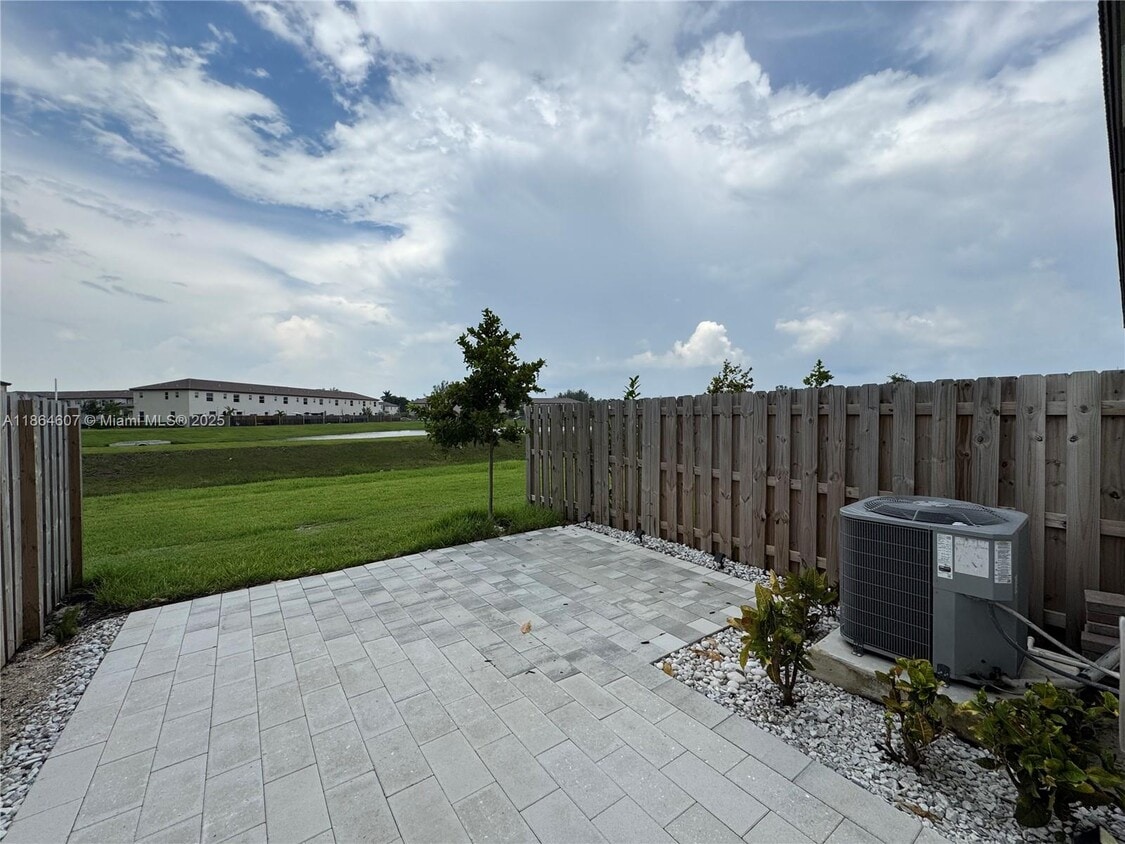 Primary Photo - 12366 NW 23rd Ct