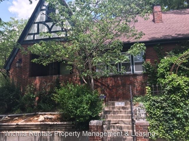 2 br, 2 bath House - 3622 E. First Photo