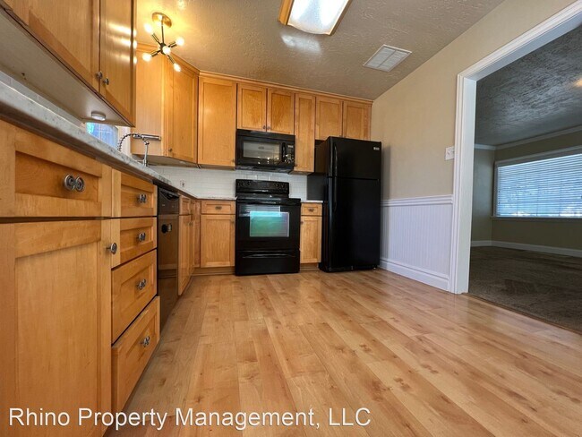 Building Photo - 3 br, 2 bath House - 1166 Whitlock Ave