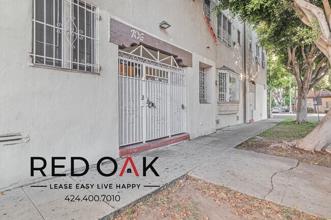 Foto del edificio - 706 N St Andrews Pl