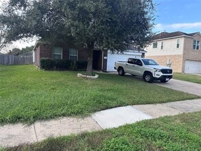 Building Photo - 211 Brazos Gardens Dr