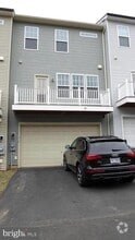 Building Photo - 44016 Etna Terrace
