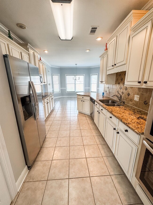 Building Photo - 464 Thornbuck Cove