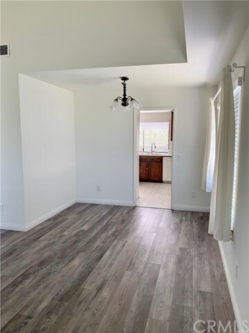 Foto del edificio - 11300 Ivory Ave