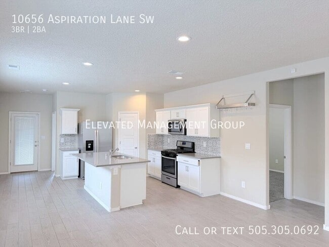 Building Photo - 10656 Aspiration Ln SW