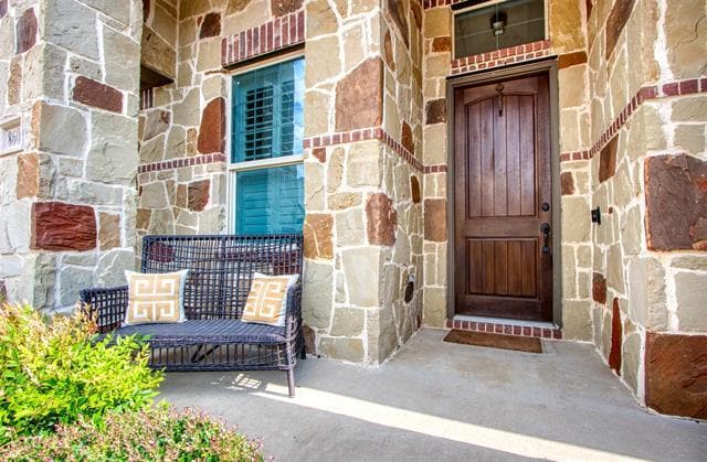 Building Photo - 8609 Dewland Dr