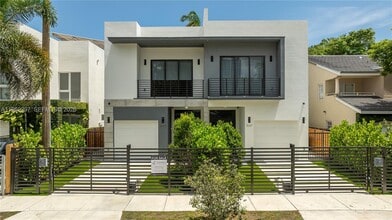 Building Photo - 3047 Elizabeth St