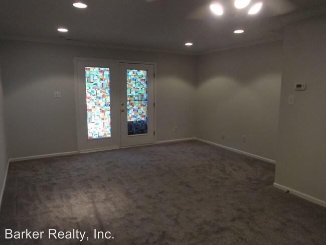 Building Photo - 117 Cimmaron Ct