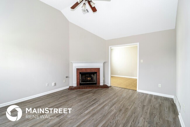 Building Photo - 1052 Cross Wood Ln