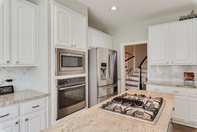 Foto del edificio - 22735 Emily Park Ln
