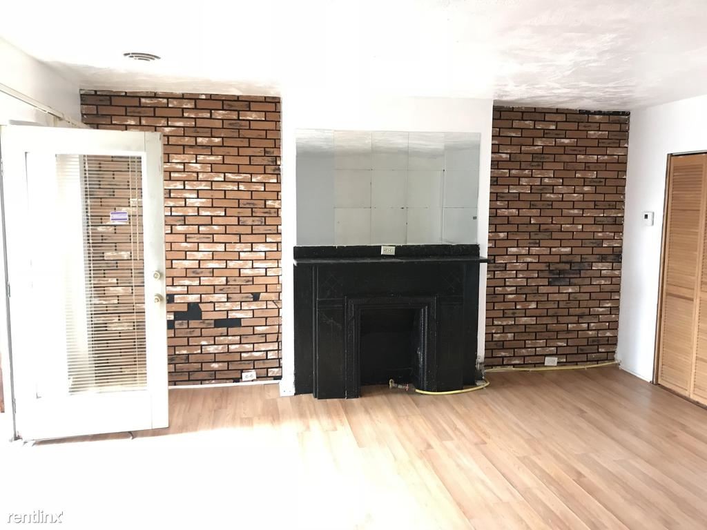 Primary Photo - 3225 Dawson St