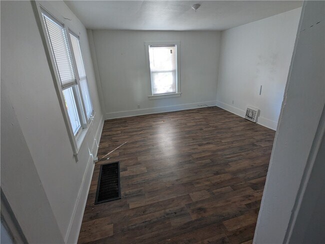 Foto del edificio - 250 North Ave