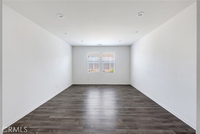 Building Photo - 7585 Grazing Ln