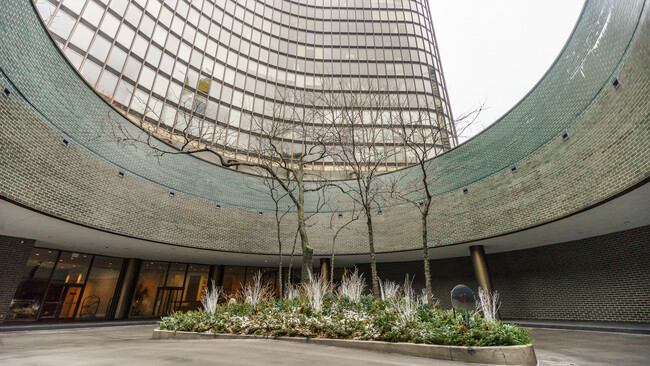 Building Photo - 505 N Lake Shore Dr