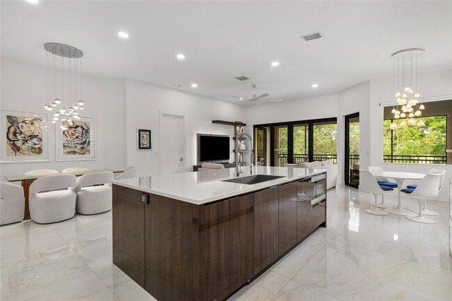 Building Photo - 7587 Old Thyme Ct