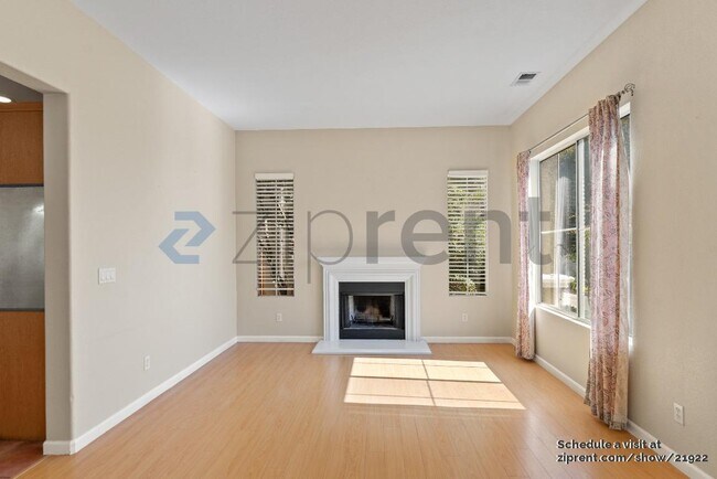 Building Photo - 3489 Glenprosen Ct