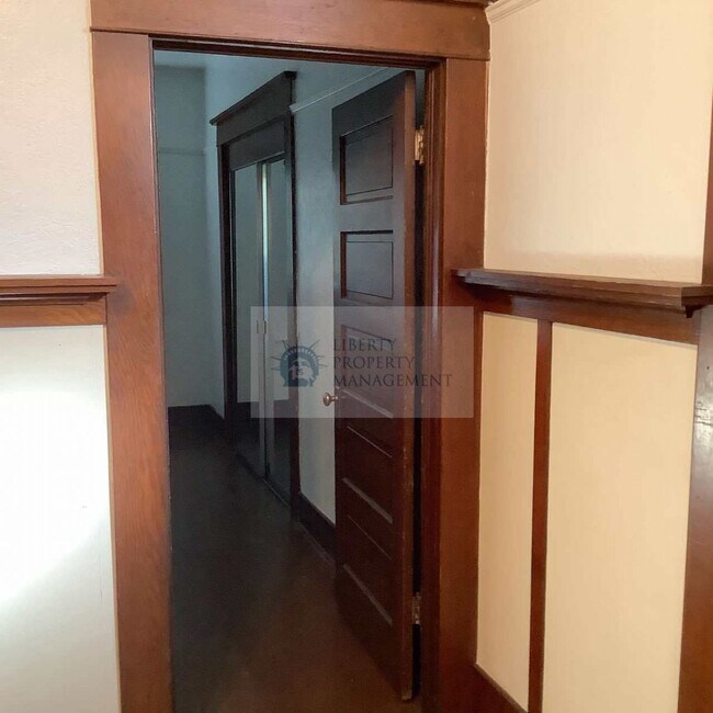 Foto del edificio - 1422 I St