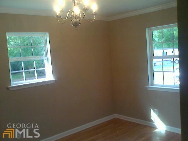 Building Photo - 2694 Old Summerville Rd