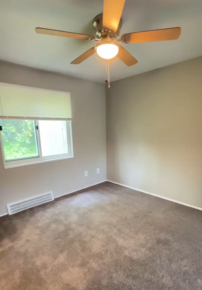 Interior Photo - Hillside Meadows
