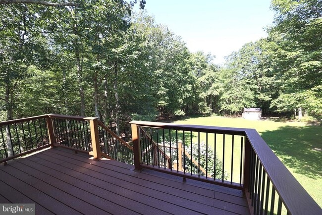 Building Photo - 39368 Longhill Ln